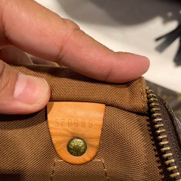 GUC MONOGRAM SPEEDY 30 - Picture 5 of 10